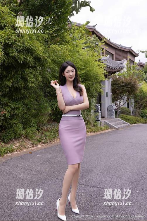 秀人网 - 当俞漫邂逅双马尾，更新之后的好空气让人沉醉
