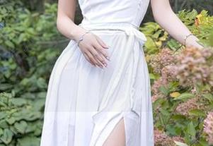 秀人网 - 娜娜baby在泳池边的原图—你能相信这是高清的吗？