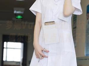 秀人网 - 梦娜Vanessa的丝袜：美图不是唯一，偶尔也要来点儿段子调剂调剂