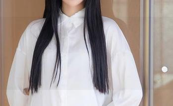 秀人网 - 萝莉悠悠酱短裤图片盘点：什么叫‘短’小精悍，原图就是足练习！心中不满可自行打码。