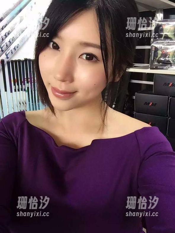 微密圈 - 看紫色哒豚豚的微信视频图包，明明是精选的，可怎么总觉得缺点啥呢？