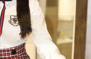 美媛馆 - 全套制服vs.图包颜值大比拼：Love陆瓷校园篇开战！你站哪一边？