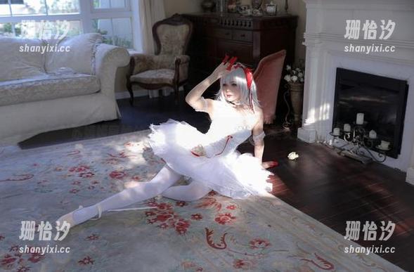 苏嫣嫣阿姨 苏嫣嫣阿姨的海边写真:沙滩上的“美女特训营”