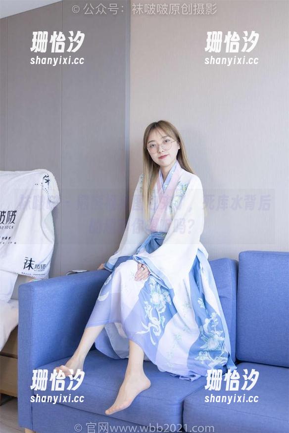 袜啵啵 - 熊熊福利图包来了，死库水背后的趣事你想听吗？