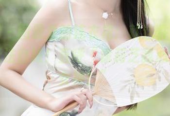 语画界 - 图册里的连衣裙：就这件，差点让我无法自拔！直呼“徐莉芝我心目中的女神！”