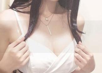 这波小孤独：阿薰kaOri的玫瑰魅影图册詹比