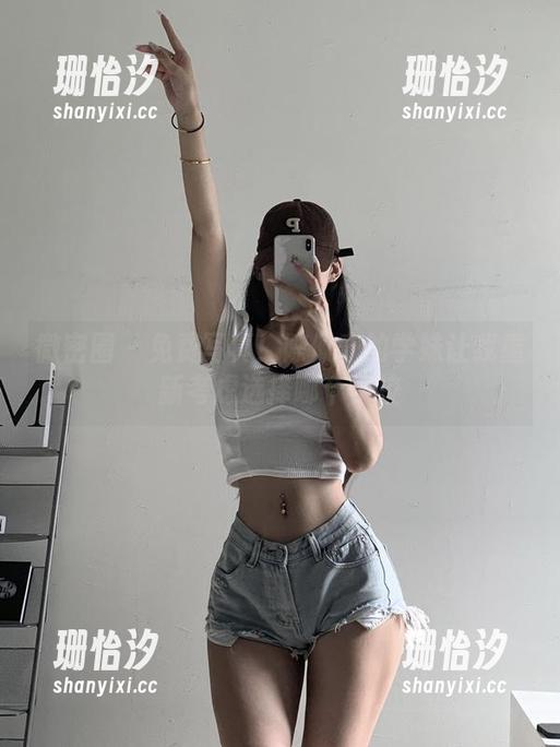 微密圈 - 免费写真！陈佩奇的学妹让我重新考虑选择哪个学校