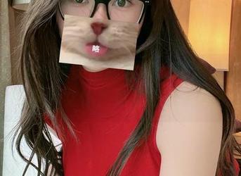 微密圈 - 私房美图新尝试：陈大小姐与她的粉色女仆，你准备好了吗？