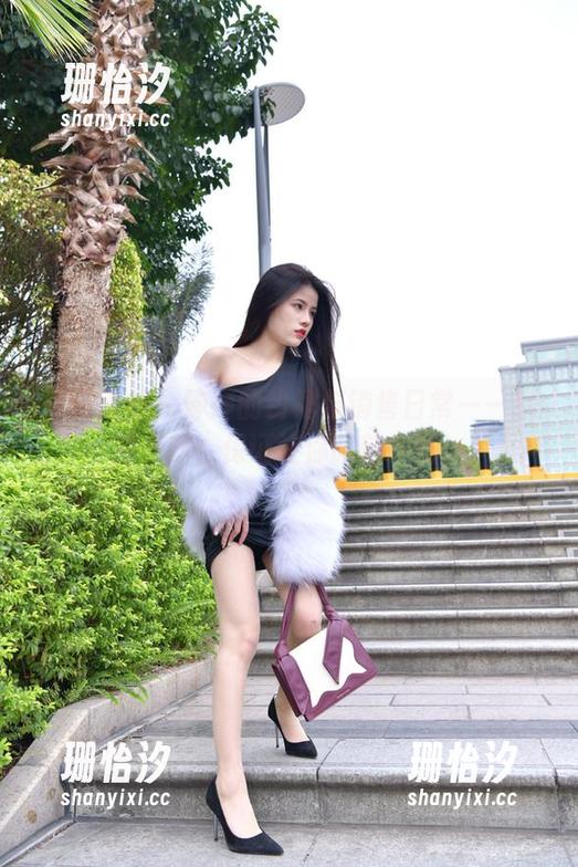 魔镜街拍 - 婷婷的粉裙与销售日常——原图分享，保证让你眼前一亮！