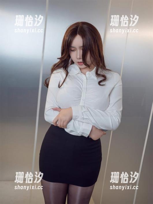 麻花麻花酱的旅拍成了我的图包理由，私房里的每次出发都像是个新的答案。