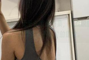 微密圈 - 黑饱宝无圣光眼镜图集，活脱脱的让我产生了种唯美又不染尘的错觉。